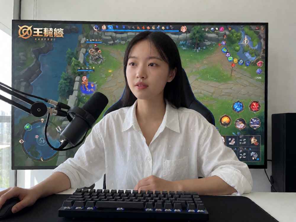 河南新乡女王者荣耀主播