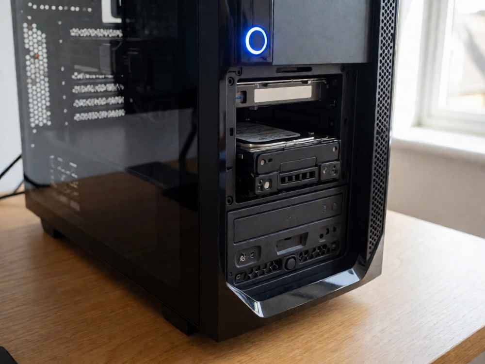 电脑主机启动不了还有声音